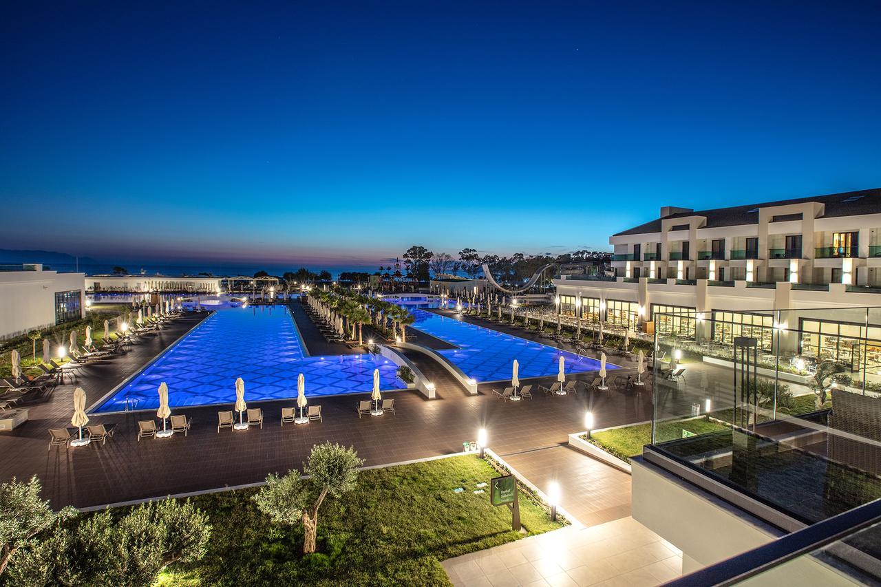 Korumar Ephesus Beach & Spa Resort Kusadası Exterior foto